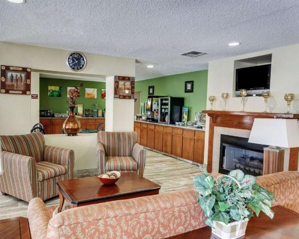 Quality Suites Baton Rouge East - Denham Springs image 11